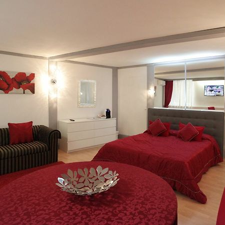 Luxury Fashion Suites Rom Eksteriør billede